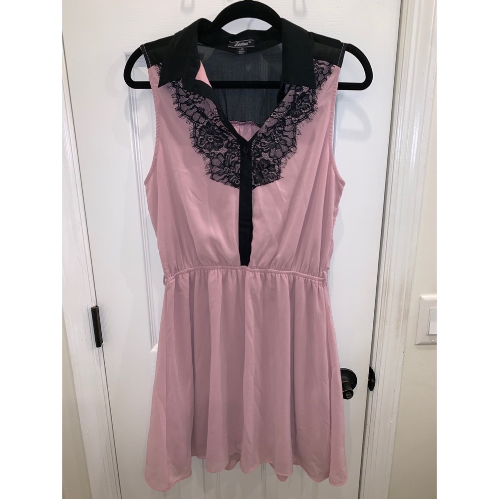 Lilac/Black collared dress